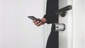 hackear una cerradura inteligente